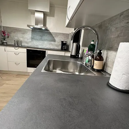 With 2 Bedrooms&kitchen - Hydrus Appartement